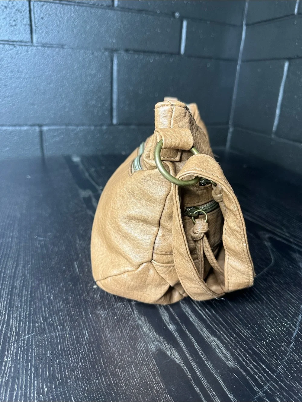 Stone & Co brand - Tan Crossbody Shoulder Bag - Purse w Brass colored Hardware